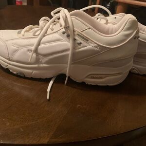 White Reebok DMX shoes